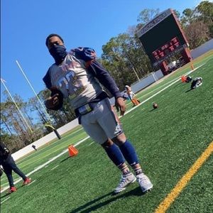 Meet your Posher, Lyle